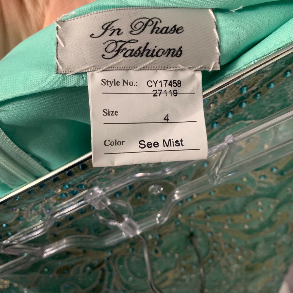 Prom Dress - Picture 3 of 3